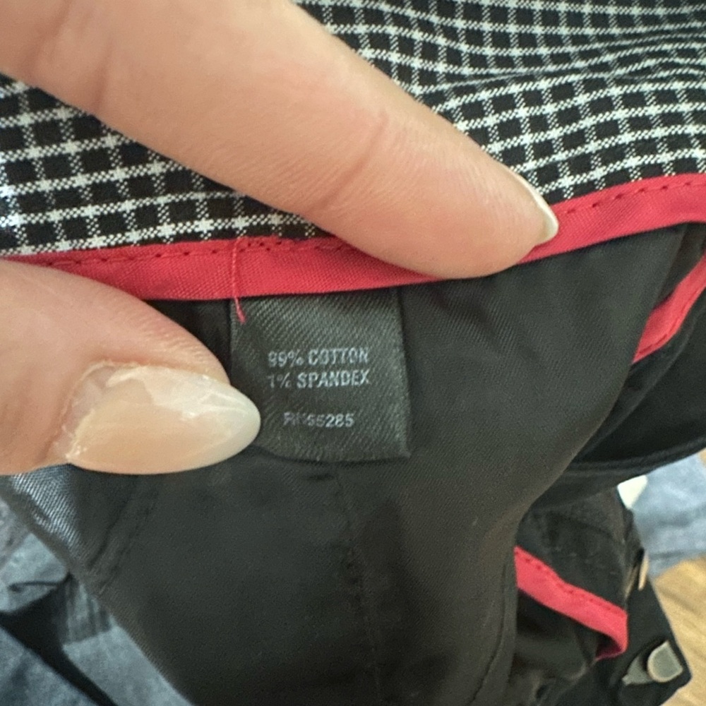 EXPRESS Tailored Shorts in black - Picture 5 of 6